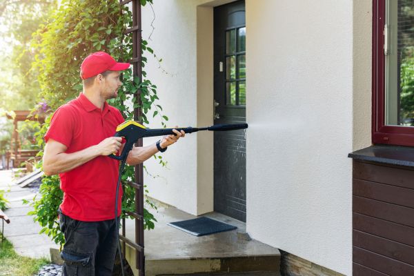 Townhouse Power Washing in Cape Coral
