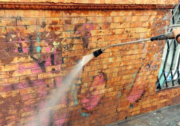 Brick Graffiti Cleaning in Cape Coral